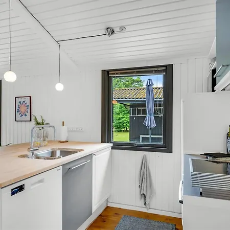 Aleida - 400m From The Sea By Interhome *