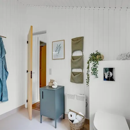 Aleida - 400m From The Sea By Interhome *